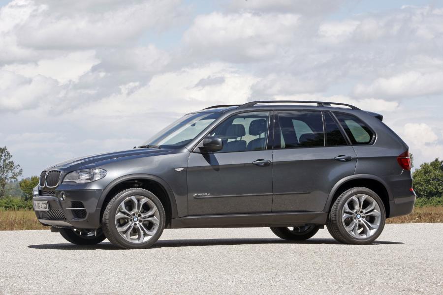  BMW X5 Individual 2011 года  (фото 11 из 19)
